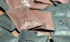 Spot-UV-coffee-pouches.jpg